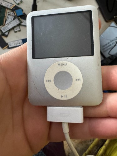 Ipod nano 4gb - ipod,
