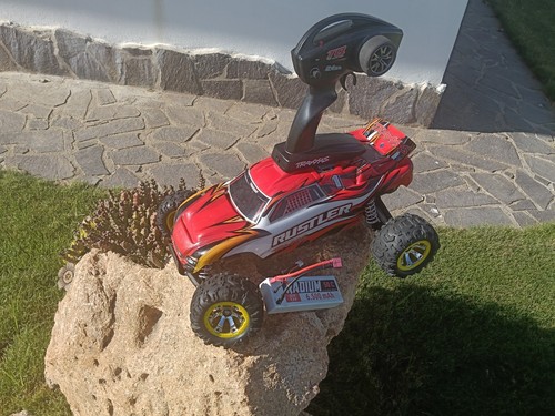 Traxxas 2wd rustler - 1/10,