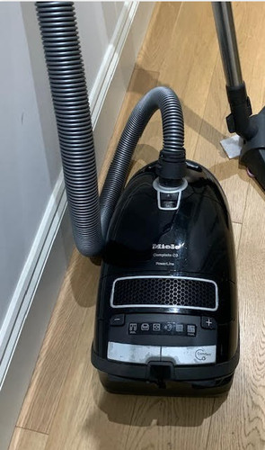 Aspirapolvere miele completo - aspirapolvere,