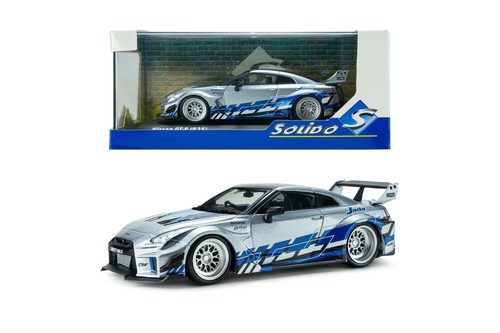 Nissan liberty walk - (r35),
