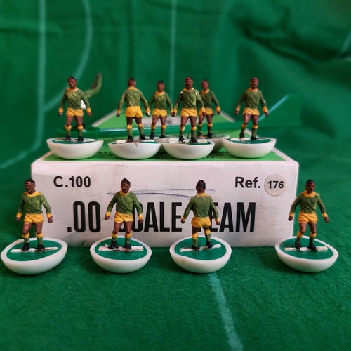 Mint subbuteo team 176 - hw,