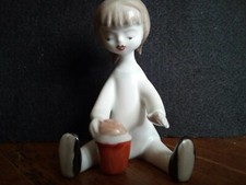 Bimba Porcellana Hungary Hollohaza Numero 885