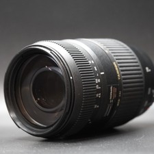TAMRON AF70-300mm F/4-5.6 Di