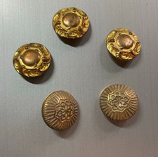 5 BOTTONI ANTICHI - metallo