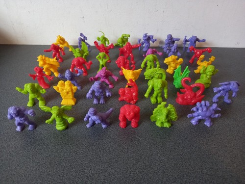 Série sur 48 figurines - série,