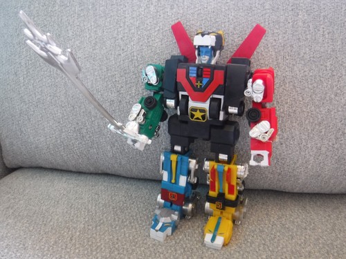 Voltron motorized lion force - voltron,