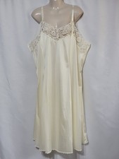 VINTAGE ANTRON III NYLON