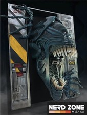 PREORDER - HOLLYWOOD COLLECTIBLES - Aliens Wall Sculpture 1/2 Alien Queen