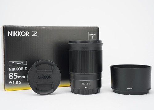 Nikon nikkor 1 8 s - 85, f/1.8
