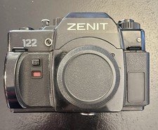 Zenit-122 (corpo) fotocamera reflex sovietica.