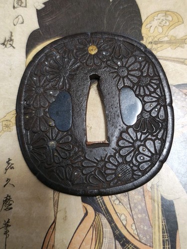 Crisantemi tsuba samurai - crisantemi♪,