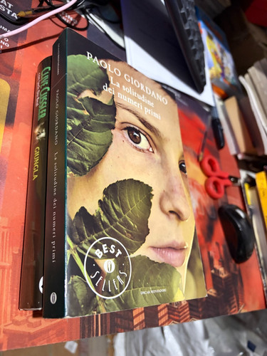 Libro la solitudine dei - libro,