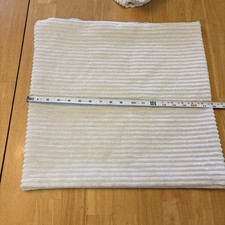 Cuscino in velluto a coste