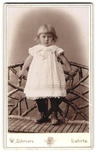 Fotografia W. Schroers, Lehrte, Sedanstraße 9, bambino biondo oversize  