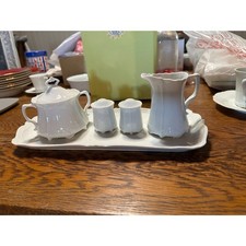 Set cinque pezzi bianco Hutschenreuther Baronesse come nuovo - crema, zucchero, S&P, vassoio