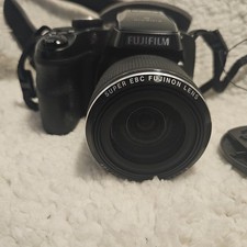Fujifilm Finepix S8200 16 MP 40X Zoom Digital Camera