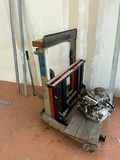 Sollevatore idraulico per ruote gemellari OMCN 227