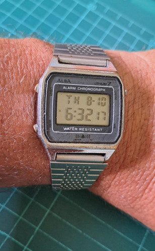 Vintage seiko alba - (1982),