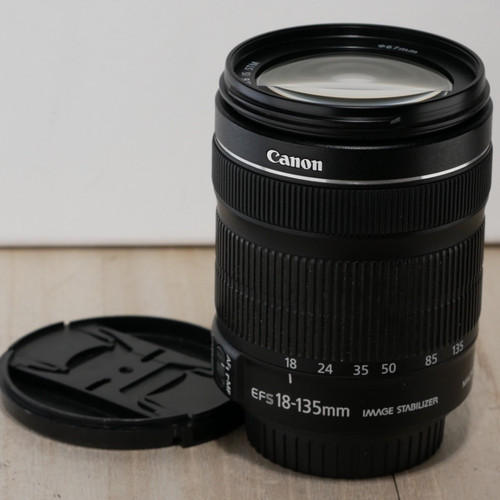 Canon 135 f3 5 - ef-s, 18-135