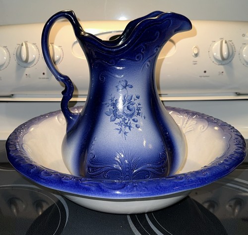 Antica brocca acqua - , ironstone