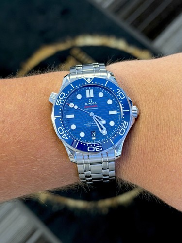 Omega seamaster diver 300m - omega,
