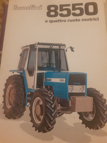 Brochure collezzionsmo - brochure,