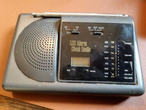Radiosveglia lcd alarm clock - lcd,