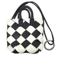 Authentic BOTTEGA VENETA Maxi