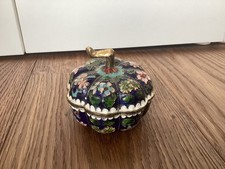 Vecchia scatola con coperchio