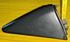 224305 Posacenere triangolare