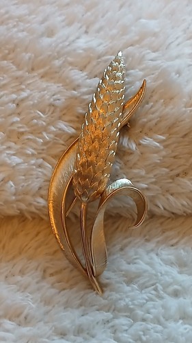 Trifari bellissima spilla - trifari.,