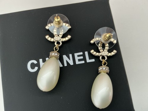 Superbes boucles oreilles - superbes,