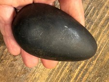 Piccolo ferro da stiro dell'800 per cappelli o colli e polsini di camicie