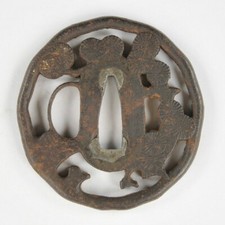 Antica spada tsuba giapponese