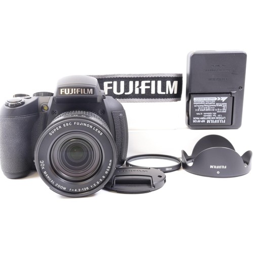 Fujifilm finepix hs30exr - fujifilm,