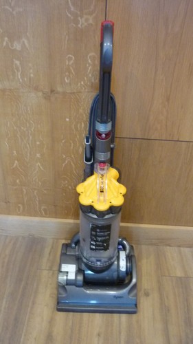 Dyson dc33 aspirapolvere - dyson,