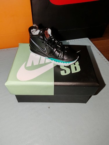 Mini nike sneakers - sneakers, keychain