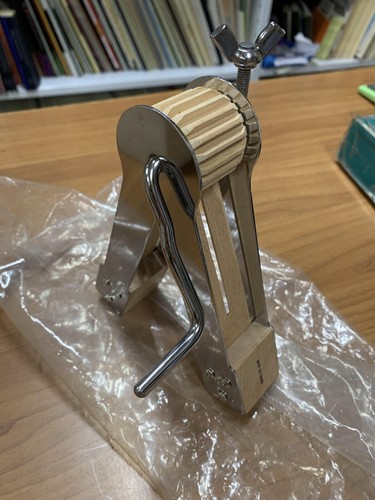 Raganella legno metallo - legno, e