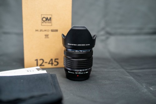 System olympus zuiko - om, m.zuiko