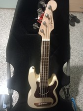 FENDER Fullerton Precision