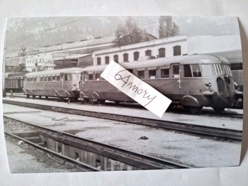 Fotografia deposito locomotive - fotografia,