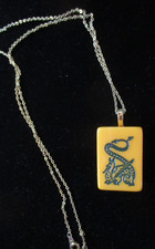 Collana con ciondolo in