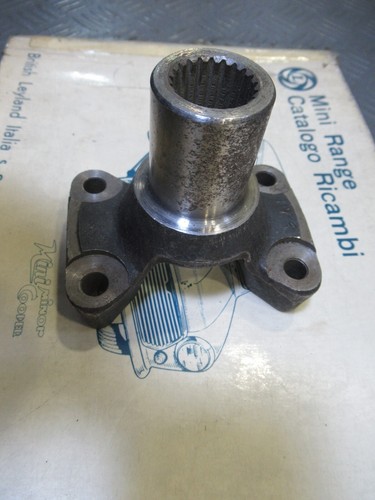 22a 374 mozzetto semiasse - 374,