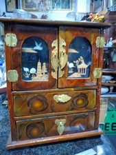 Mobiletto portagioie cinese d'epoca decorato