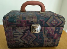 Beauty Case rigido con