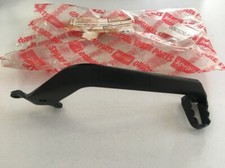 AP8232500 LEVA FRENO