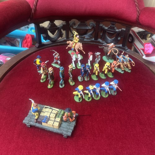 Vintage britains herald - britains,
