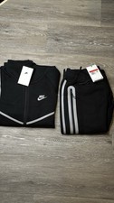 Tuta Nike Tech Fleece