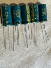 5pezzi 2200uf 10v condensatore