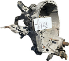 Cambio manuale per modello RENAULT KANGOO 1.4 benzina 5 marce ricambio usato